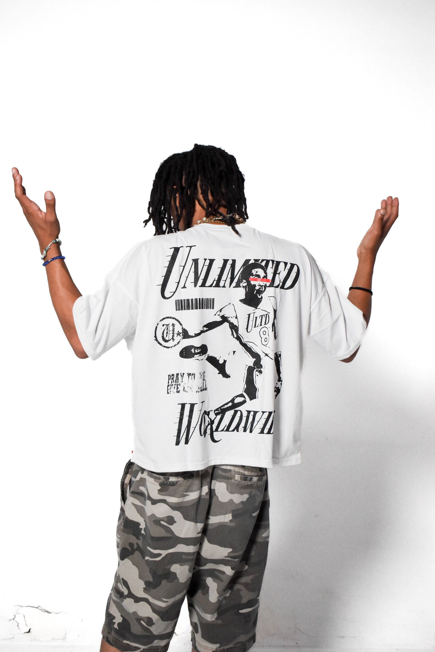KB8 Oversized Tee