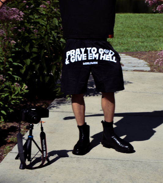 P2GGEH Shorts